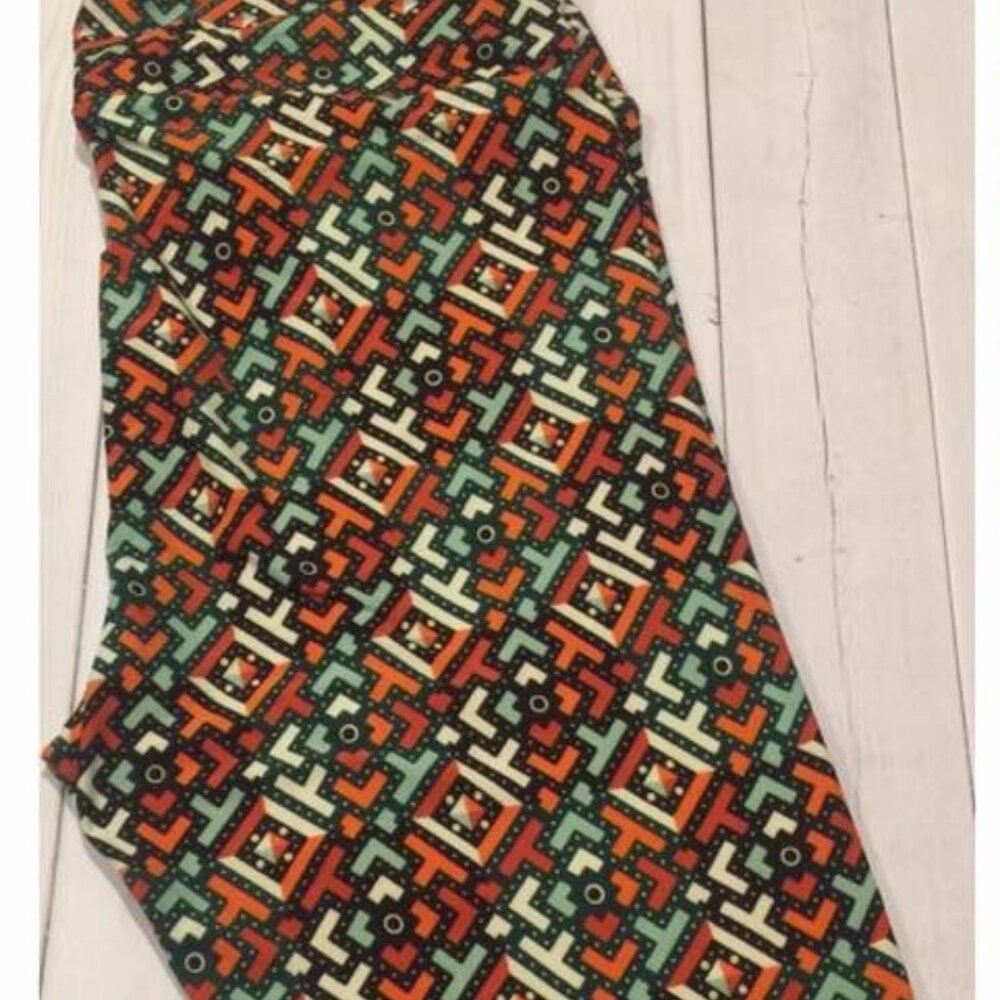 LuLaRoe Leggings - women's tall & curvy